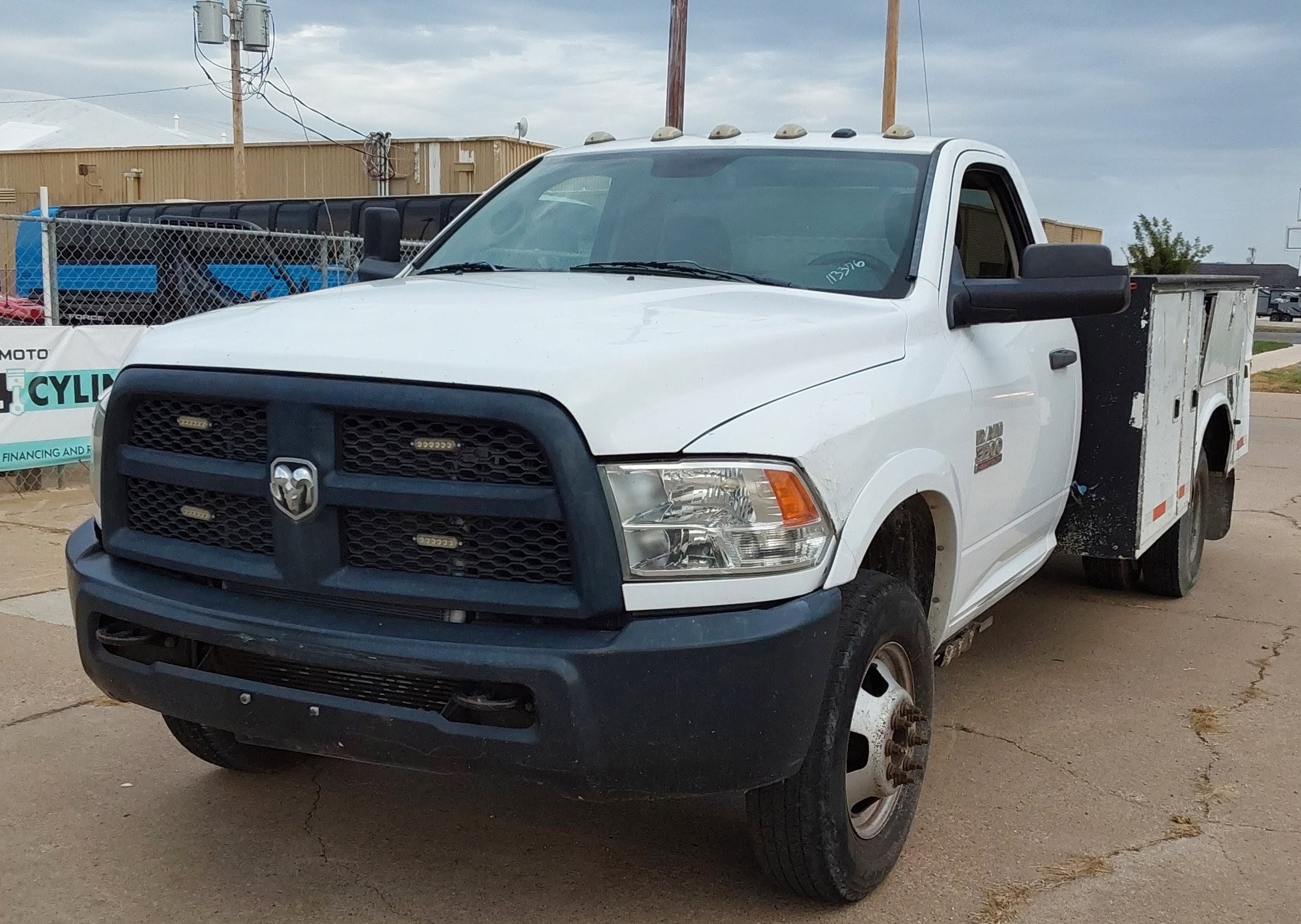 2014 Dodge RAM RAM 3500 Chassis 4x4 Regular Cab / 167.5" WB Car/Truck