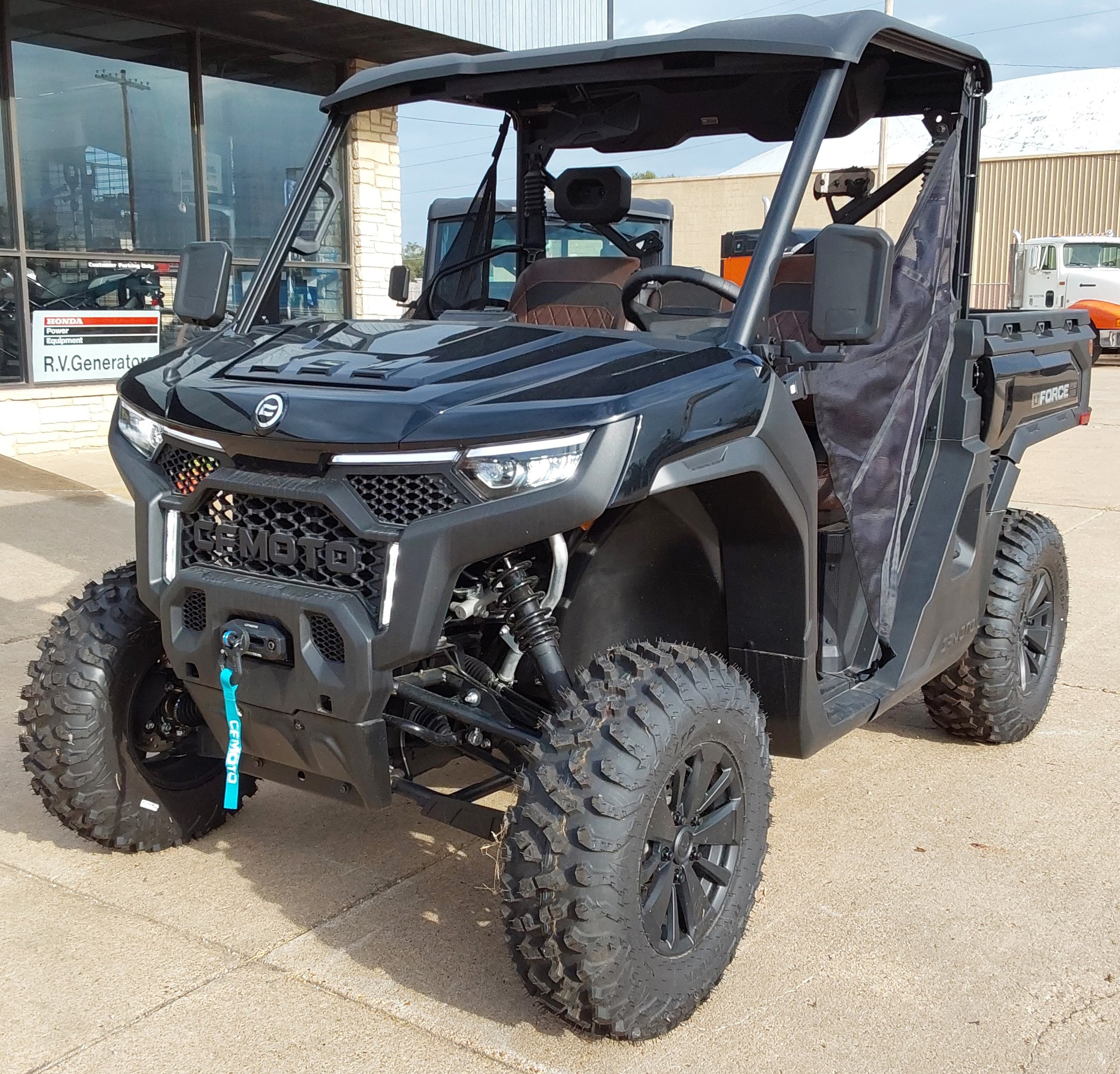 2026 CFMOTO UFORCE U10 Pro UTV