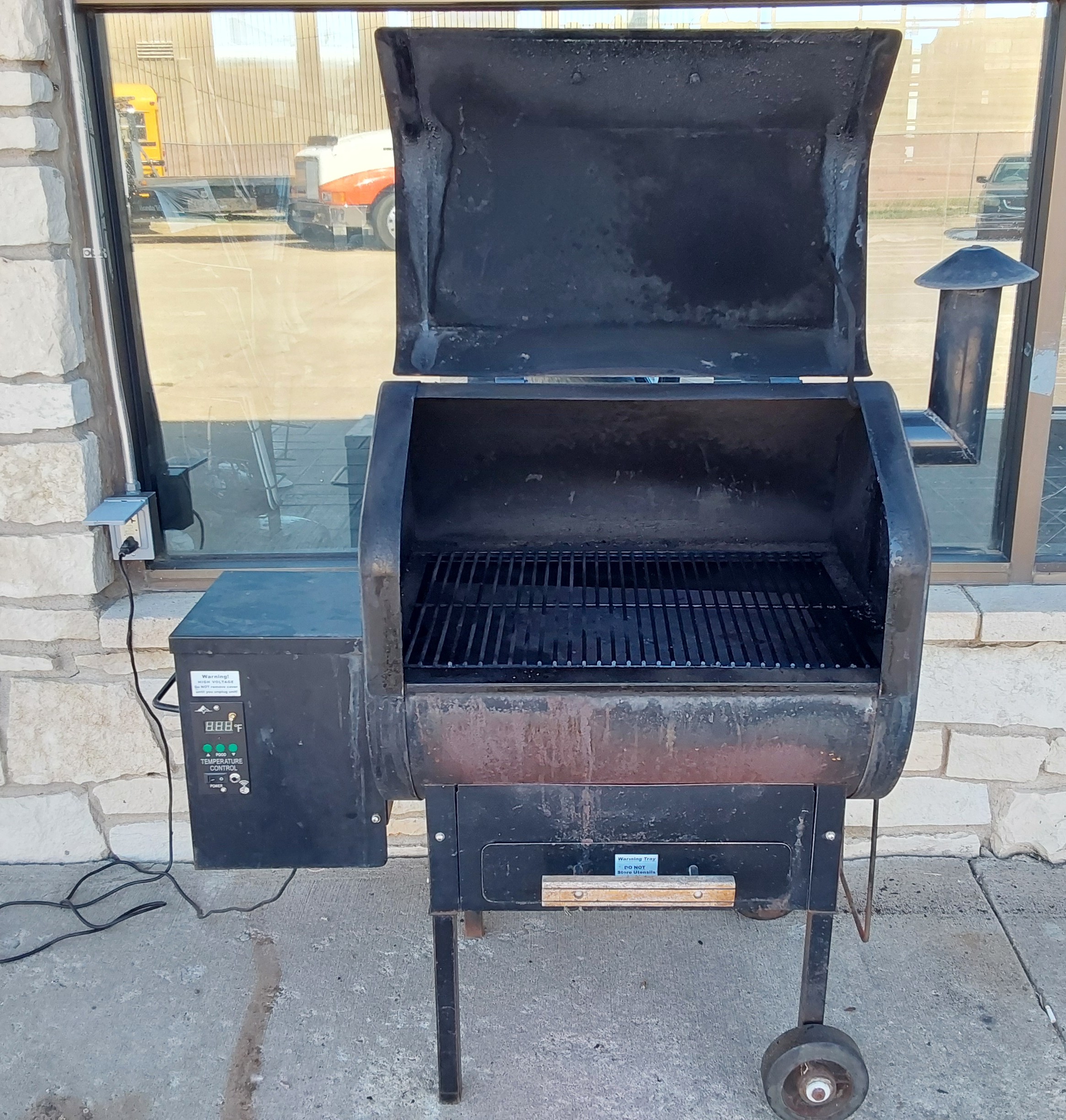 2010 Green Mountain Grills Daniel Boone BBQ Grill