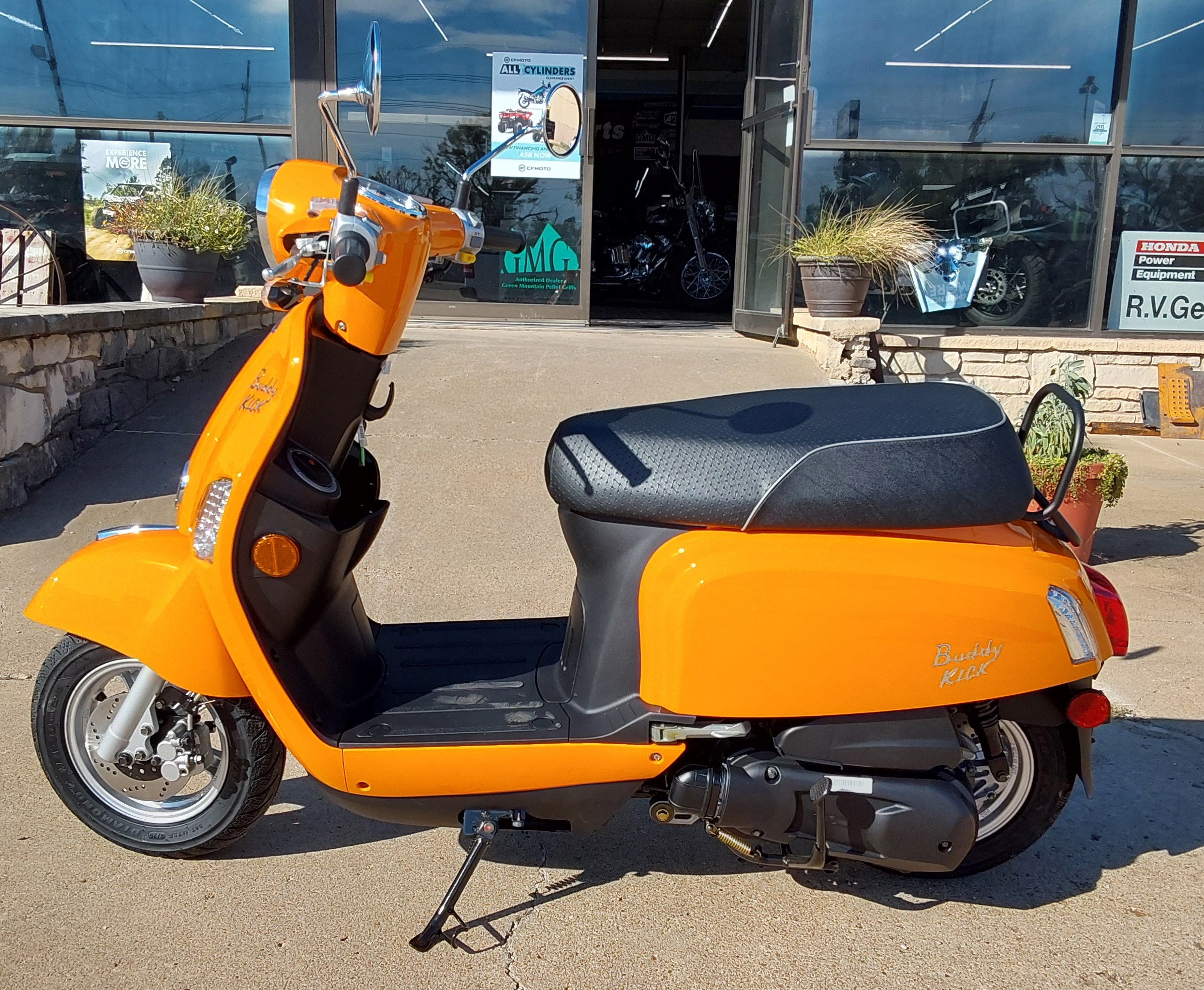 2025 Genuine Scooter Co Buddy Kick 125i Scooter